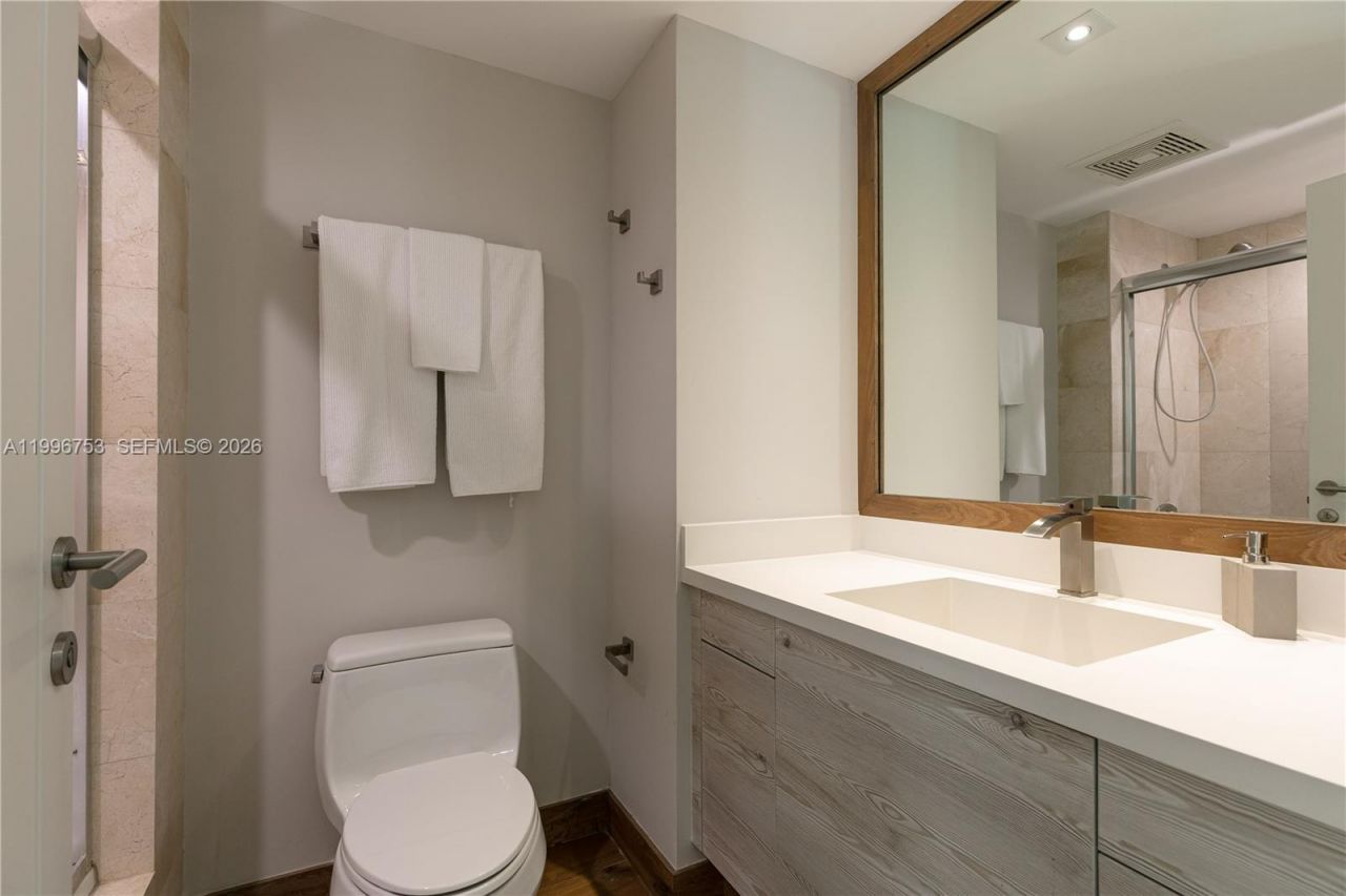 3350 SW 27th Ave, Unit 2002, Miami, FL 33133 Photo