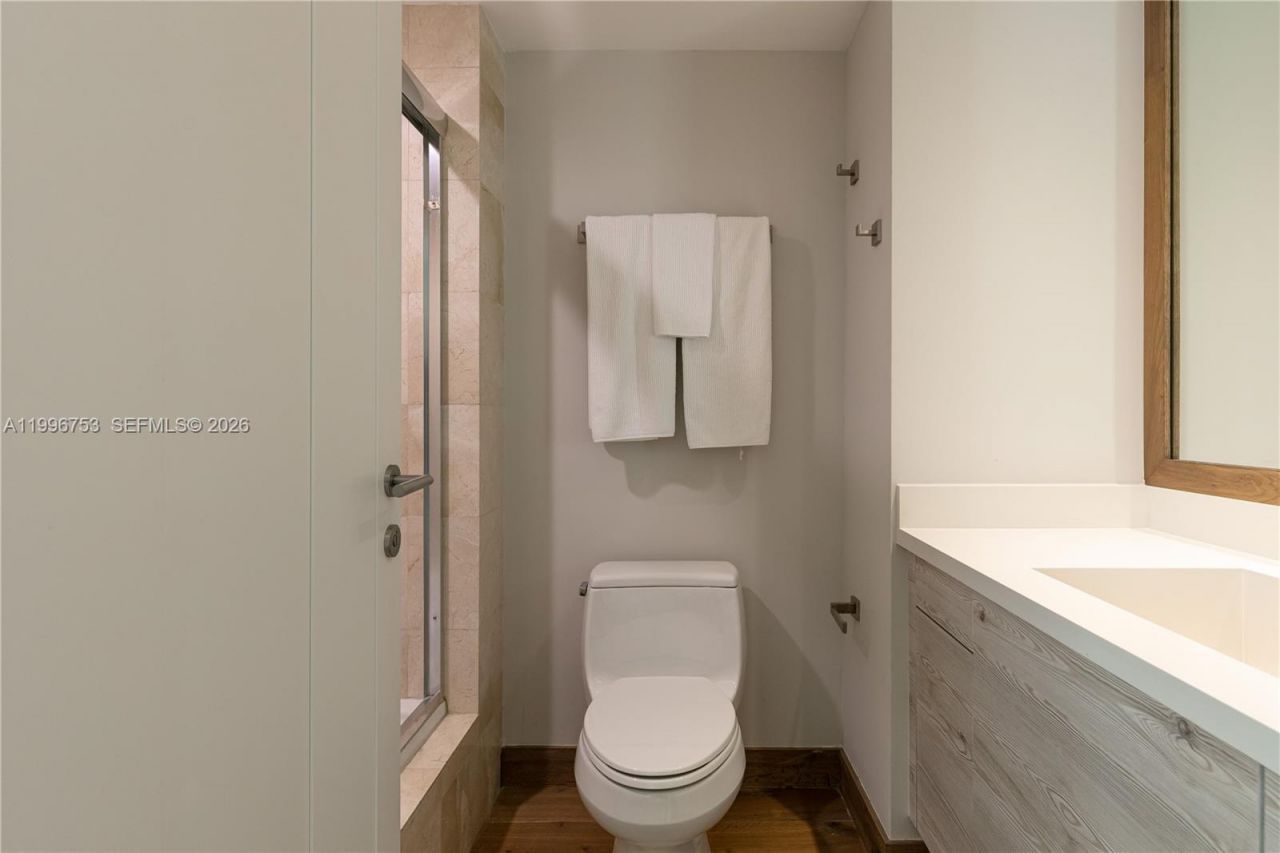 3350 SW 27th Ave, Unit 2002, Miami, FL 33133 Photo
