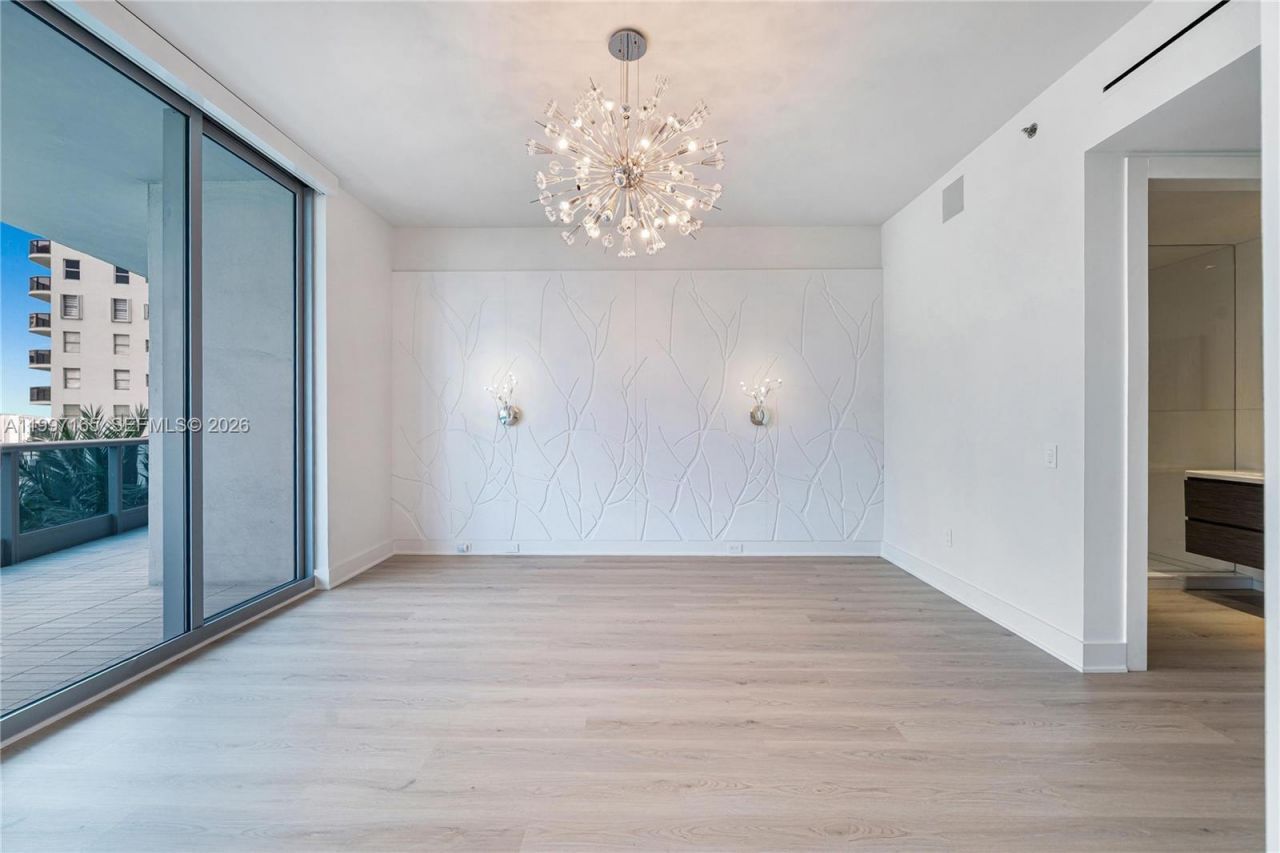 5959 Collins Ave, Unit 705, Miami Beach, FL 33140 Photo