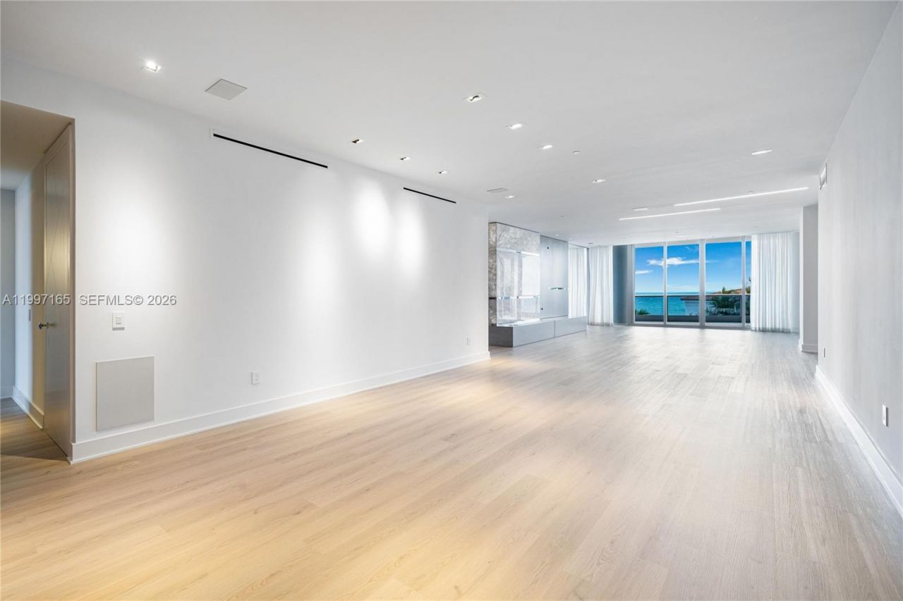 5959 Collins Ave, Unit 705, Miami Beach, FL 33140 Photo