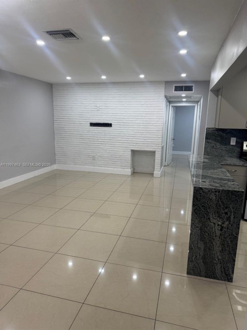 7541 Miramar Pkwy, Miramar, FL 33023 Photo