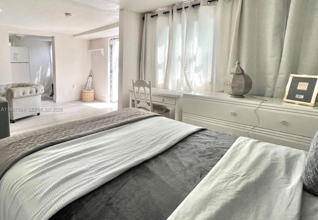 21 NE 53 St, Miami, FL 33137 Photo