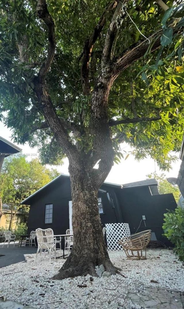 21 NE 53 St, Miami, FL 33137 Photo