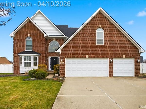 31480 Daisy Court, Brownstown Twp, MI 48173