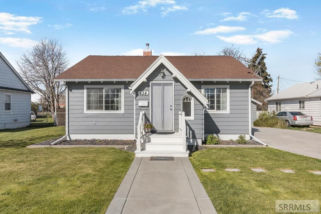 434 S Park Avenue, Shelley, ID 83274 Main Photo