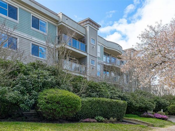 1025 Meares St , Unit 309, Victoria, BC V8V 3J7