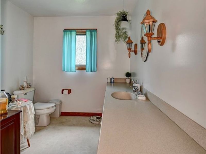 3620 Geauga Portage Easterly Road, West Farmington, OH 44491 Photo 17