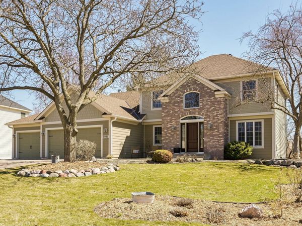 7901 Bristol Road, Woodbury, MN 55125