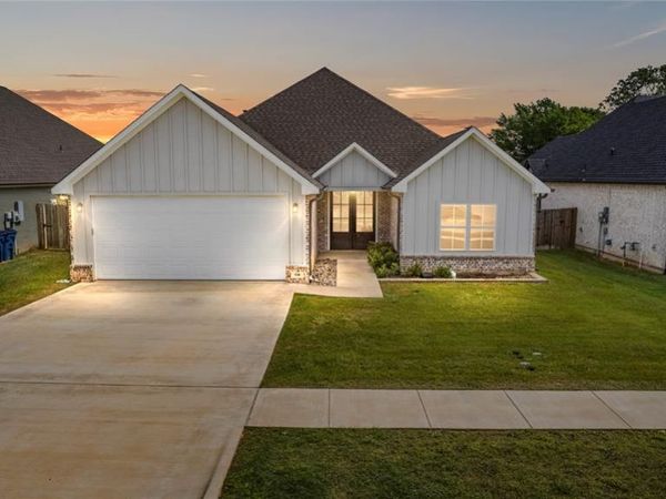 118 Sides Boulevard, Bullard, TX 75757