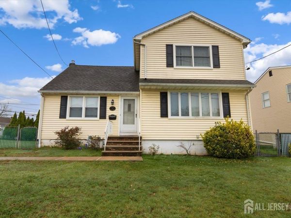 1 Zoar Street, Fords, NJ 08863