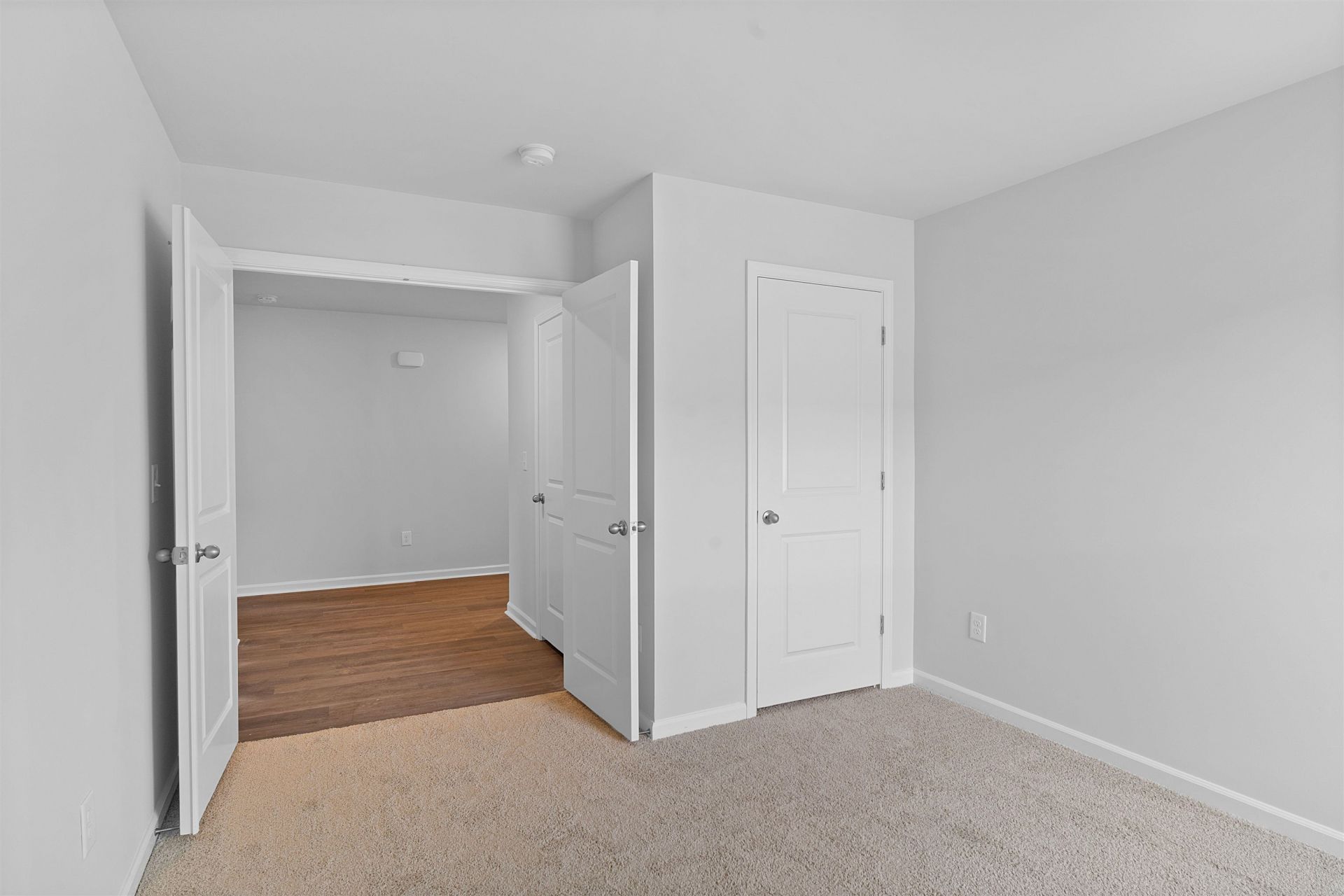 1055 Cherrystone Loop Photo 11