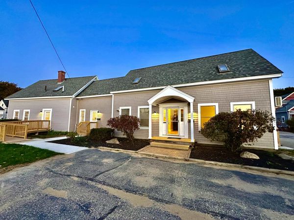 7 Jackson Street, Rochester, NH 03867