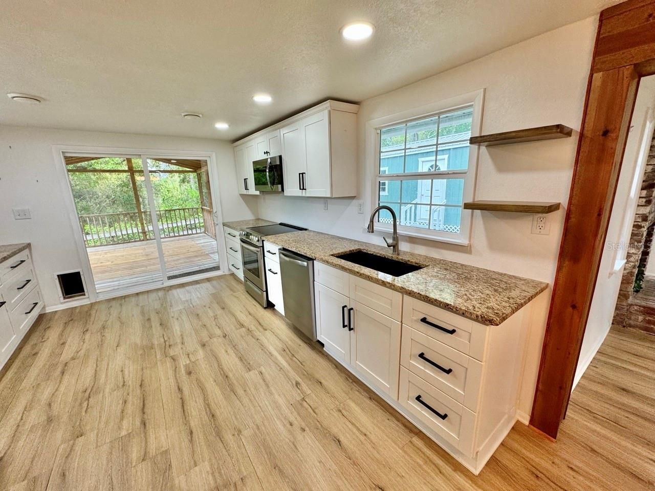 8575 NE 305th Avenue , Salt Springs, FL 32134 Photo