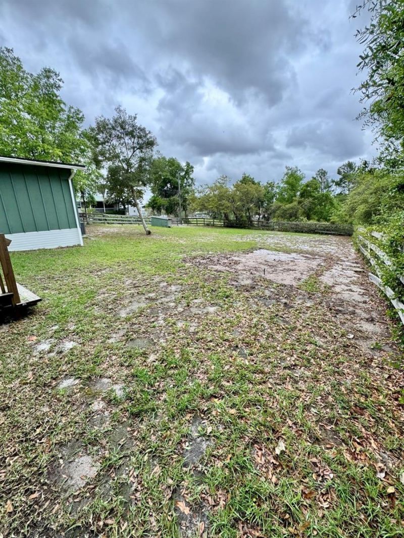 8575 NE 305th Avenue , Salt Springs, FL 32134 Photo