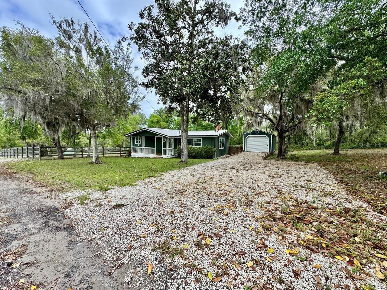 8575 NE 305th Avenue , Salt Springs, FL 32134 Photo