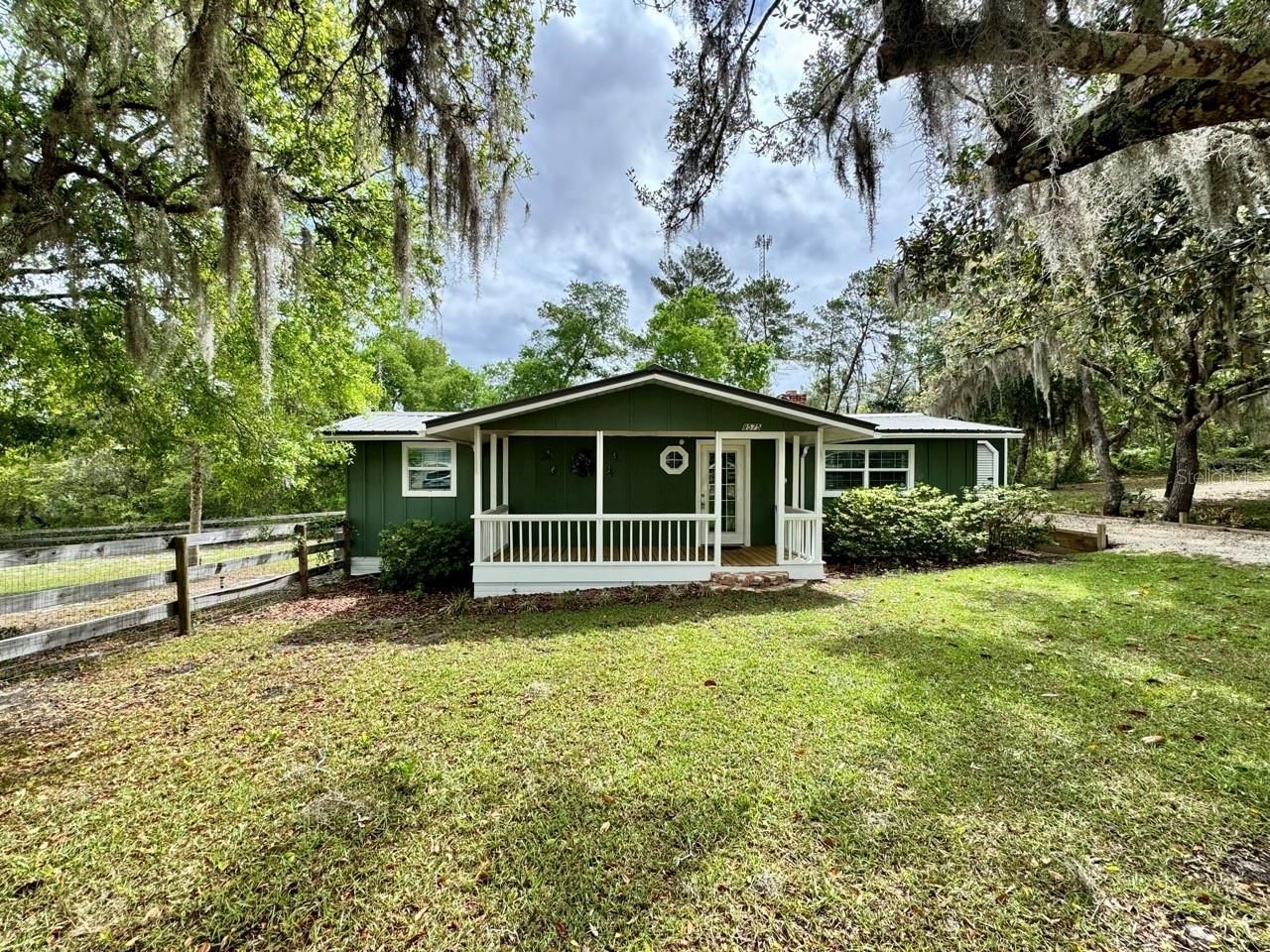 8575 NE 305th Avenue , Salt Springs, FL 32134 Photo