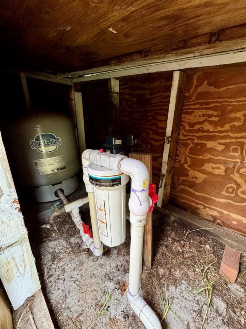 8575 NE 305th Avenue , Salt Springs, FL 32134 Photo