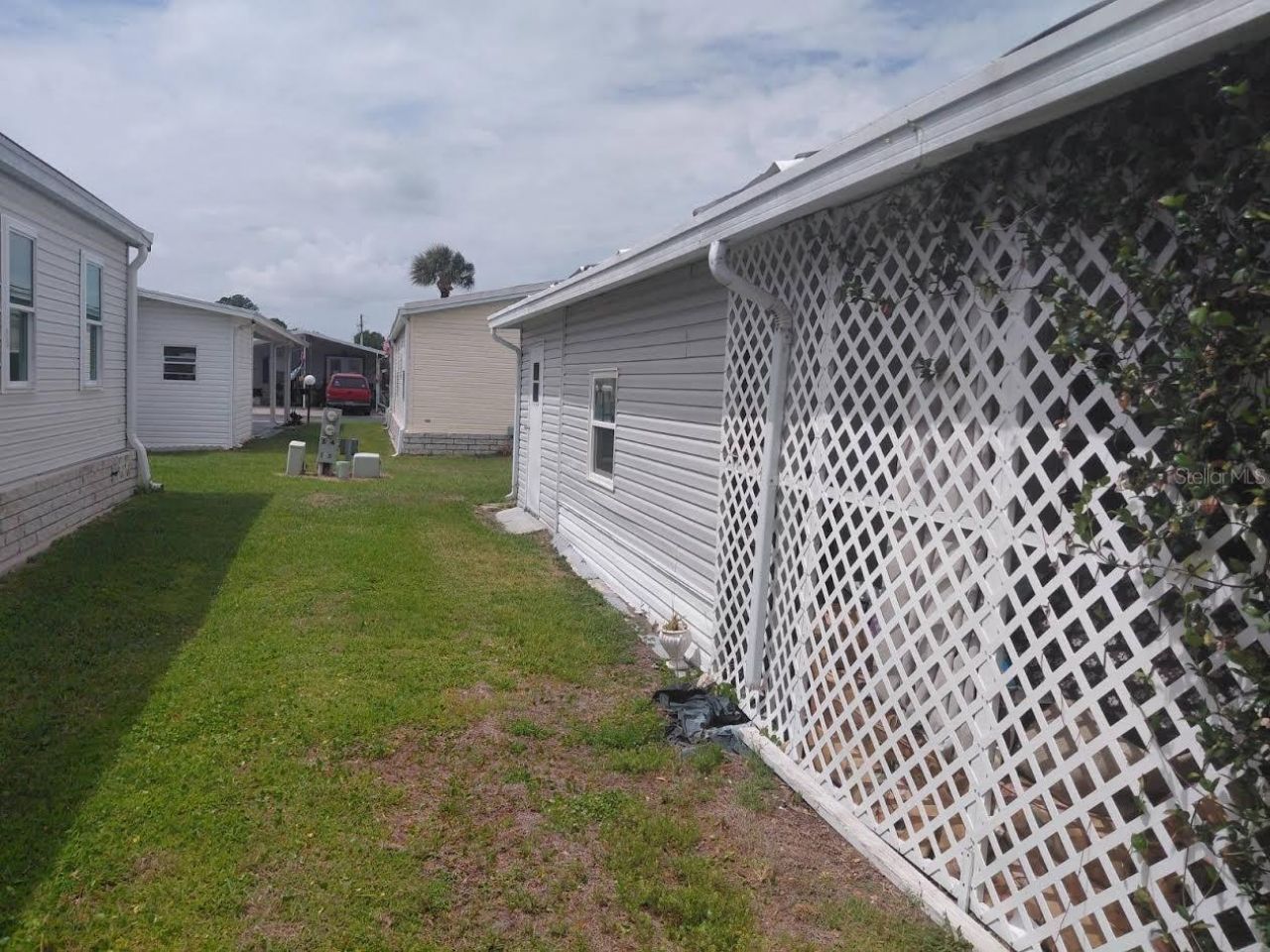 267 Big Pine Avenue N, Frostproof, FL 33843 Photo