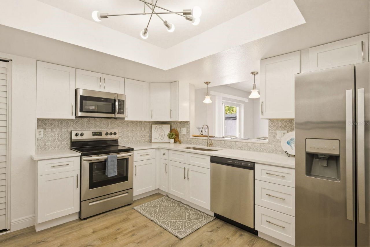 9115 125th Street , Seminole, FL 33772 Photo