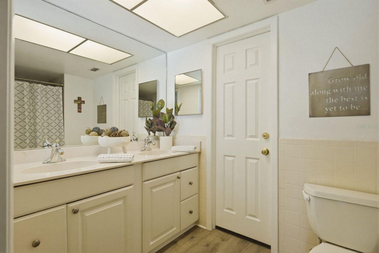 9115 125th Street , Seminole, FL 33772 Photo