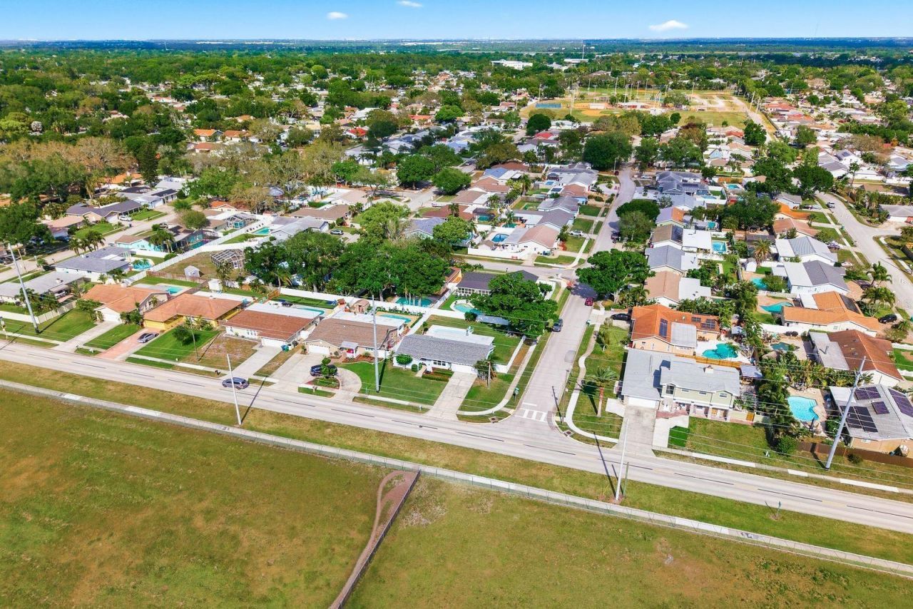 9115 125th Street , Seminole, FL 33772 Photo