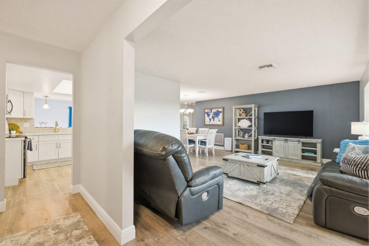 9115 125th Street , Seminole, FL 33772 Photo