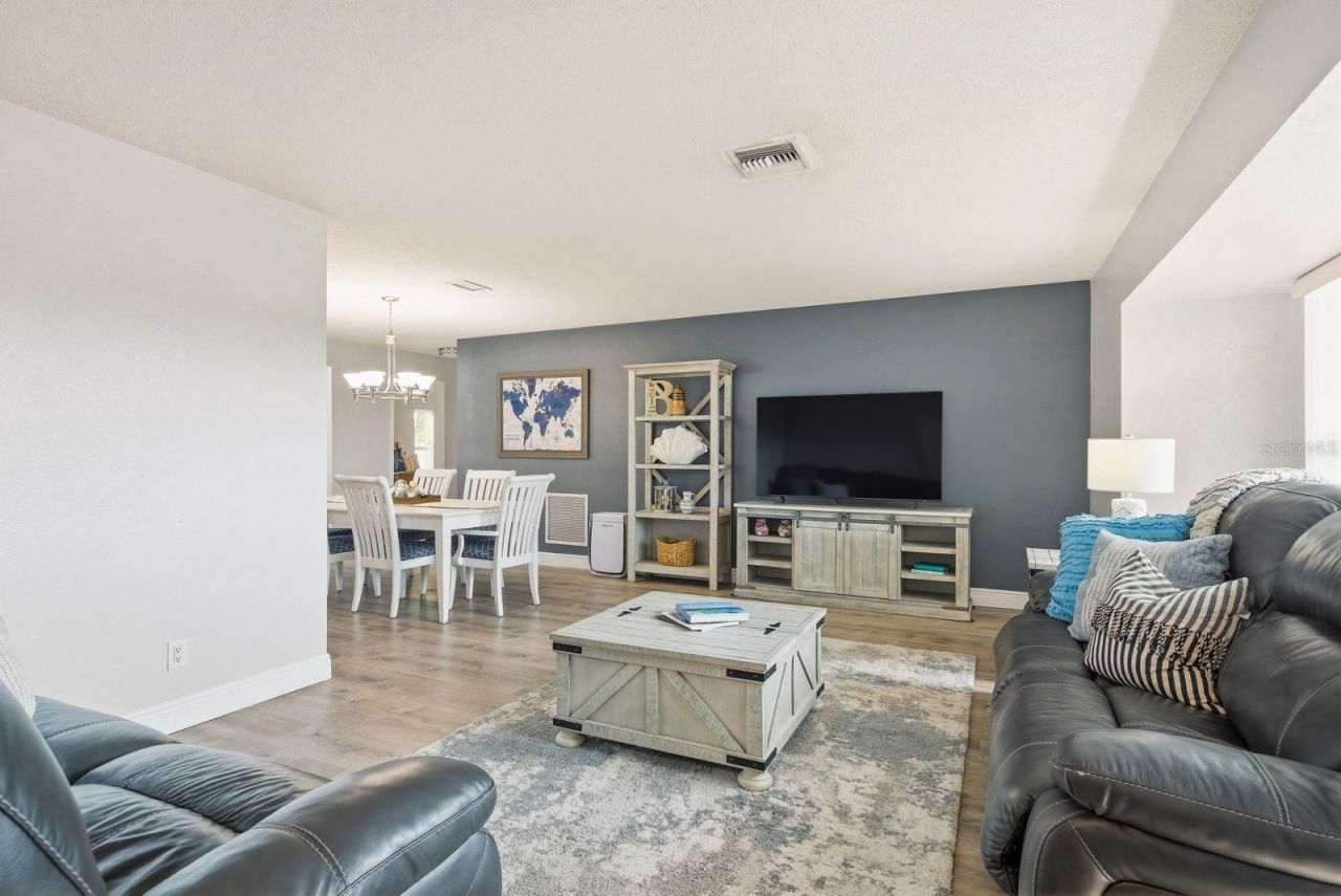 9115 125th Street , Seminole, FL 33772 Photo