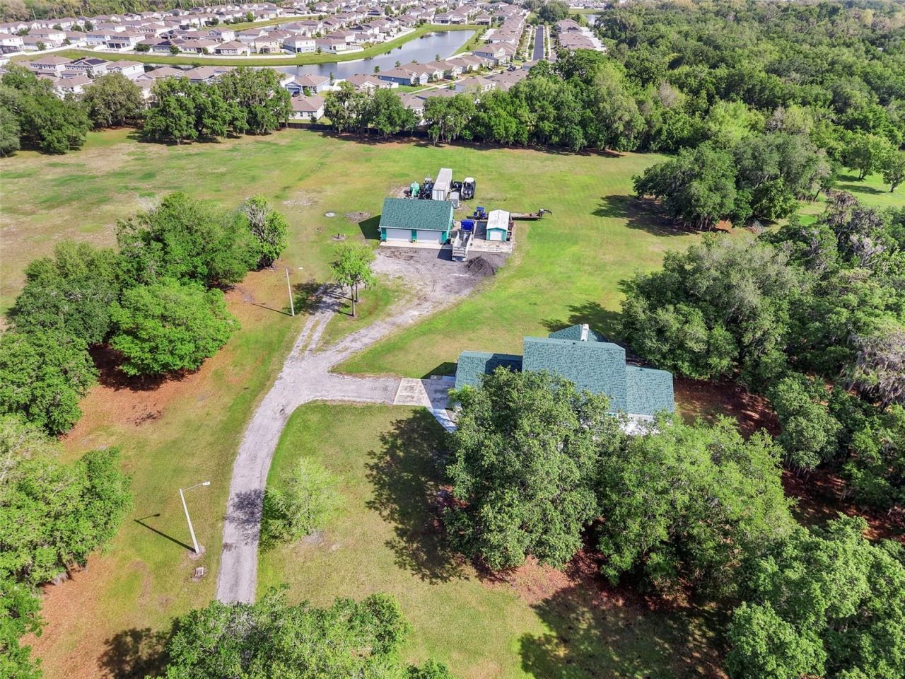 4385 Semoran Farms Road , Kissimmee, FL 34744 Photo