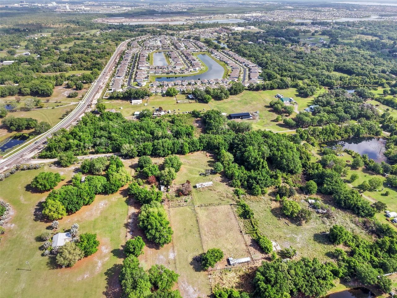 4385 Semoran Farms Road , Kissimmee, FL 34744 Photo