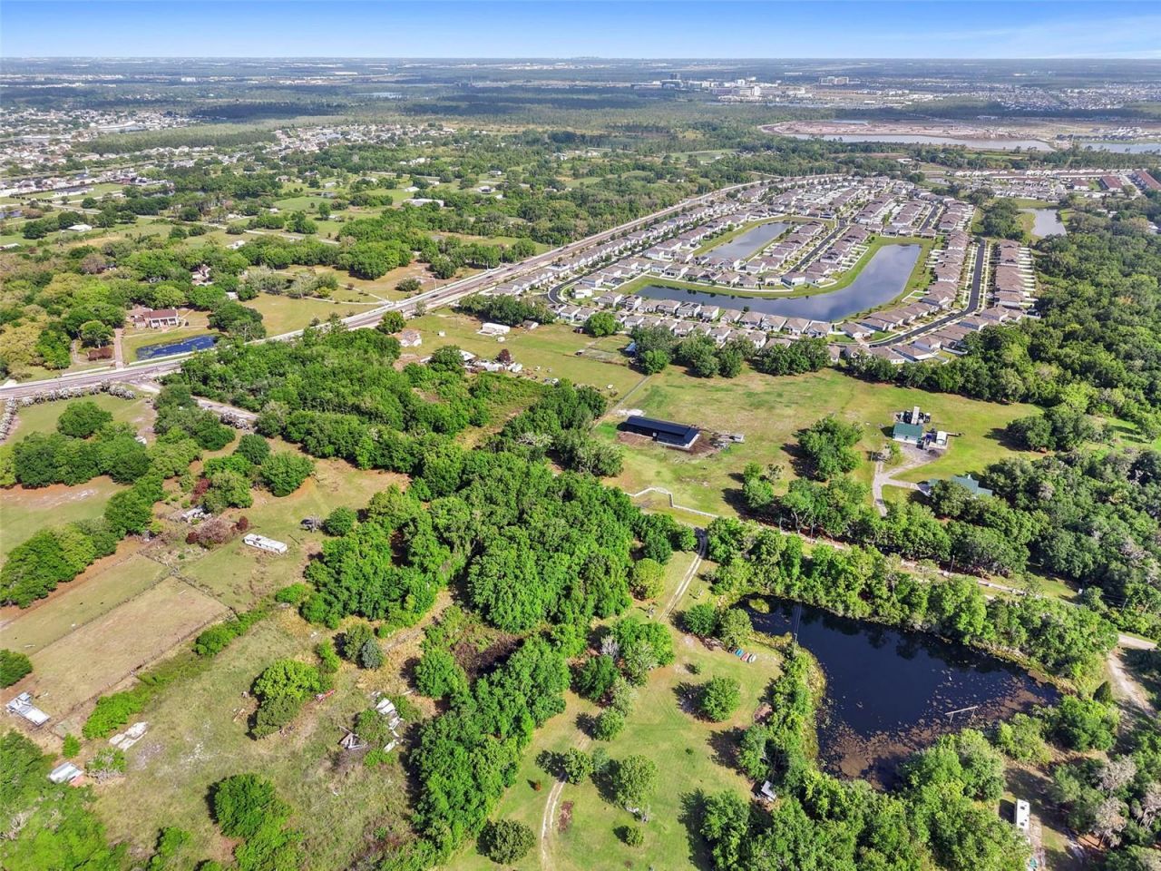 4385 Semoran Farms Road , Kissimmee, FL 34744 Photo