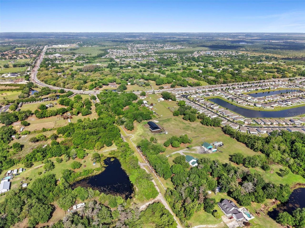 4385 Semoran Farms Road , Kissimmee, FL 34744 Photo