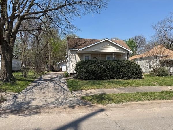 408 S Joplin Street, Pittsburg, KS 66762