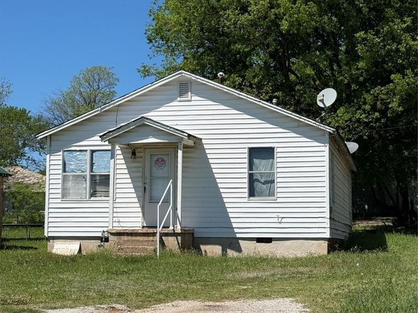 616 W Oklahoma , Sulphur, OK 73086