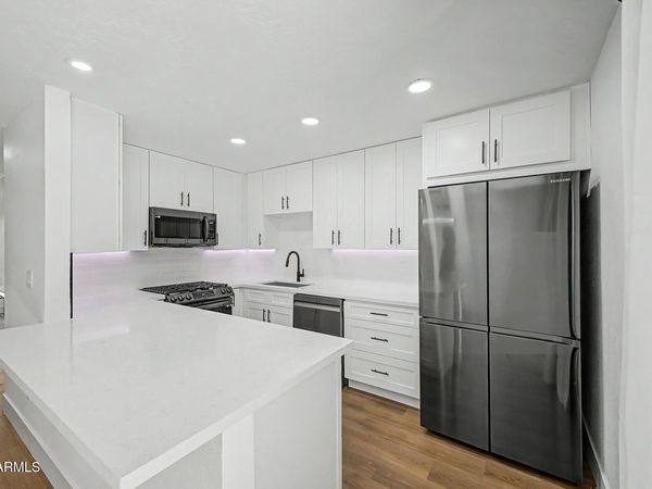 4950 N MILLER Road, Unit 107, Scottsdale, AZ 85251