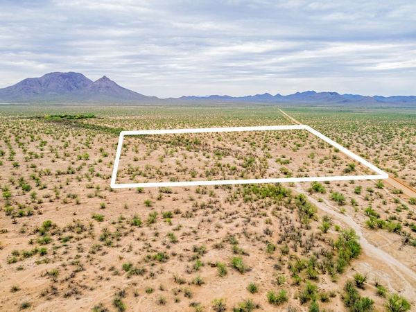 XX030 W Bayard Road, Tucson, AZ 85735