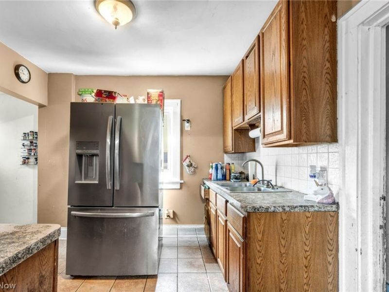 2342 16th Street SW, Akron, OH 44314 Photo 13