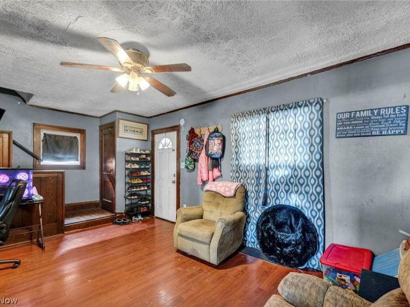 2342 16th Street SW, Akron, OH 44314 Photo 8