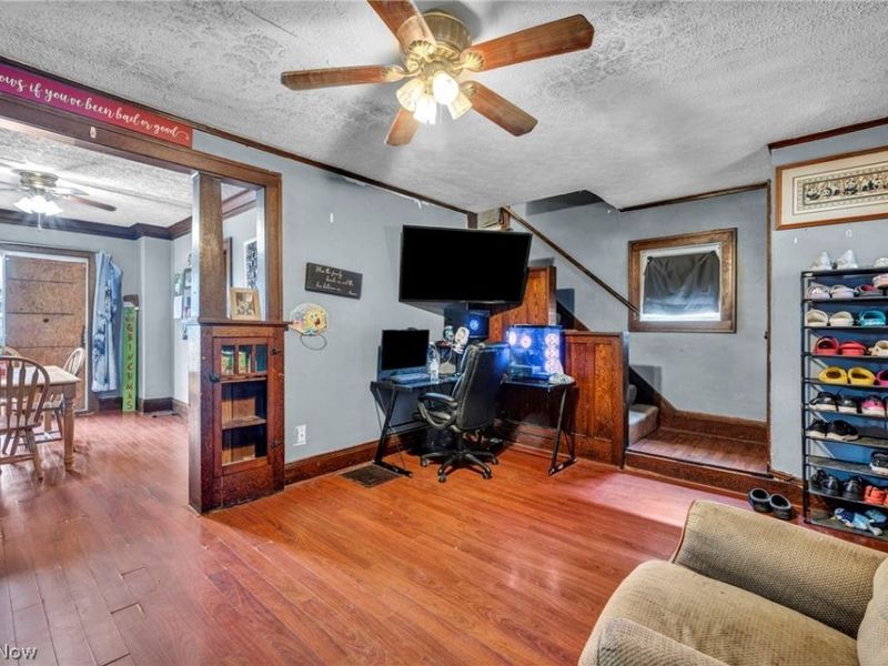 2342 16th Street SW, Akron, OH 44314 Photo 9