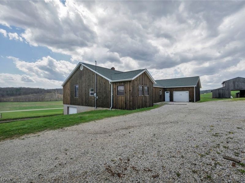 18513 Hobbler Lane, Lore City, OH 43755 Photo 3