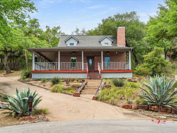 105 Fallbrook CT, Lakeway, TX 78734