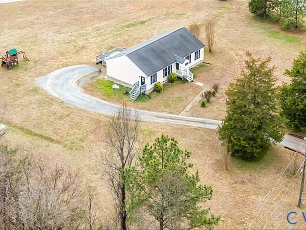 2350 Cartersville Road , New Canton, VA 23123