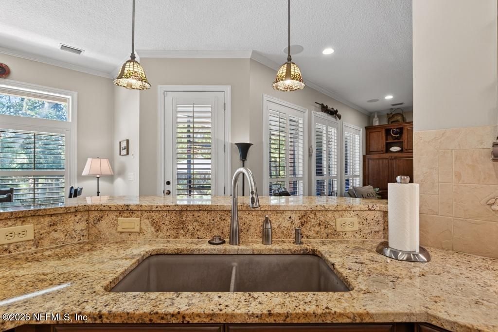 13719 Saxon Lake Drive, Jacksonville, FL 32225 Photo