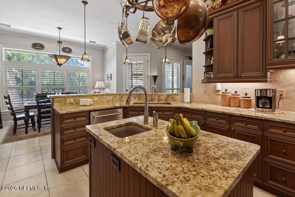 13719 Saxon Lake Drive, Jacksonville, FL 32225 Photo