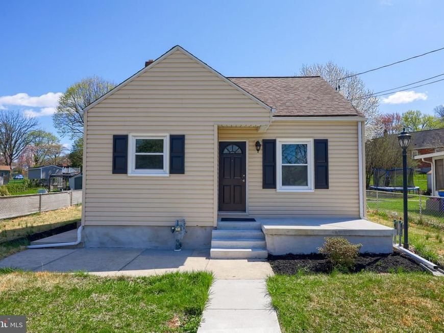 2581 Mayfield Street , York, PA 17406 Main Photo