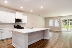 328 Still Shores Drive photo 4