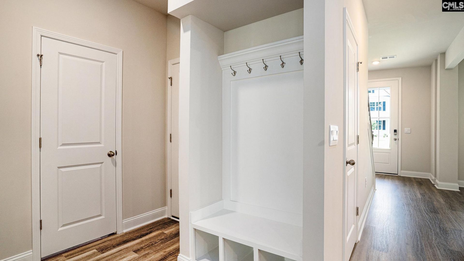 328 Still Shores Drive Photo 9