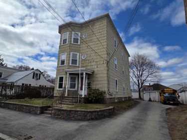 11 Congress Street, Manchester, NH 03102