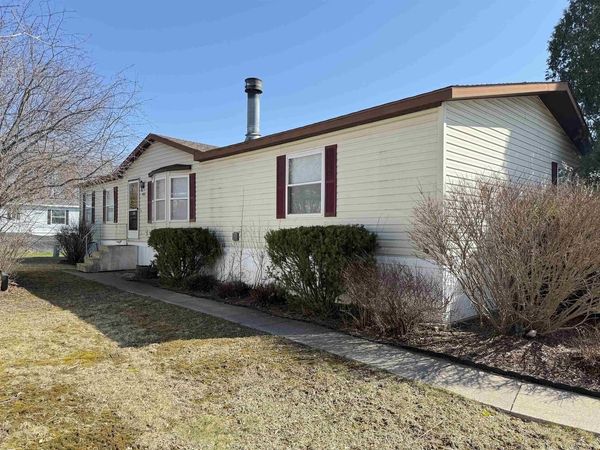 402 Opal Avenue, Lannon, WI 53046