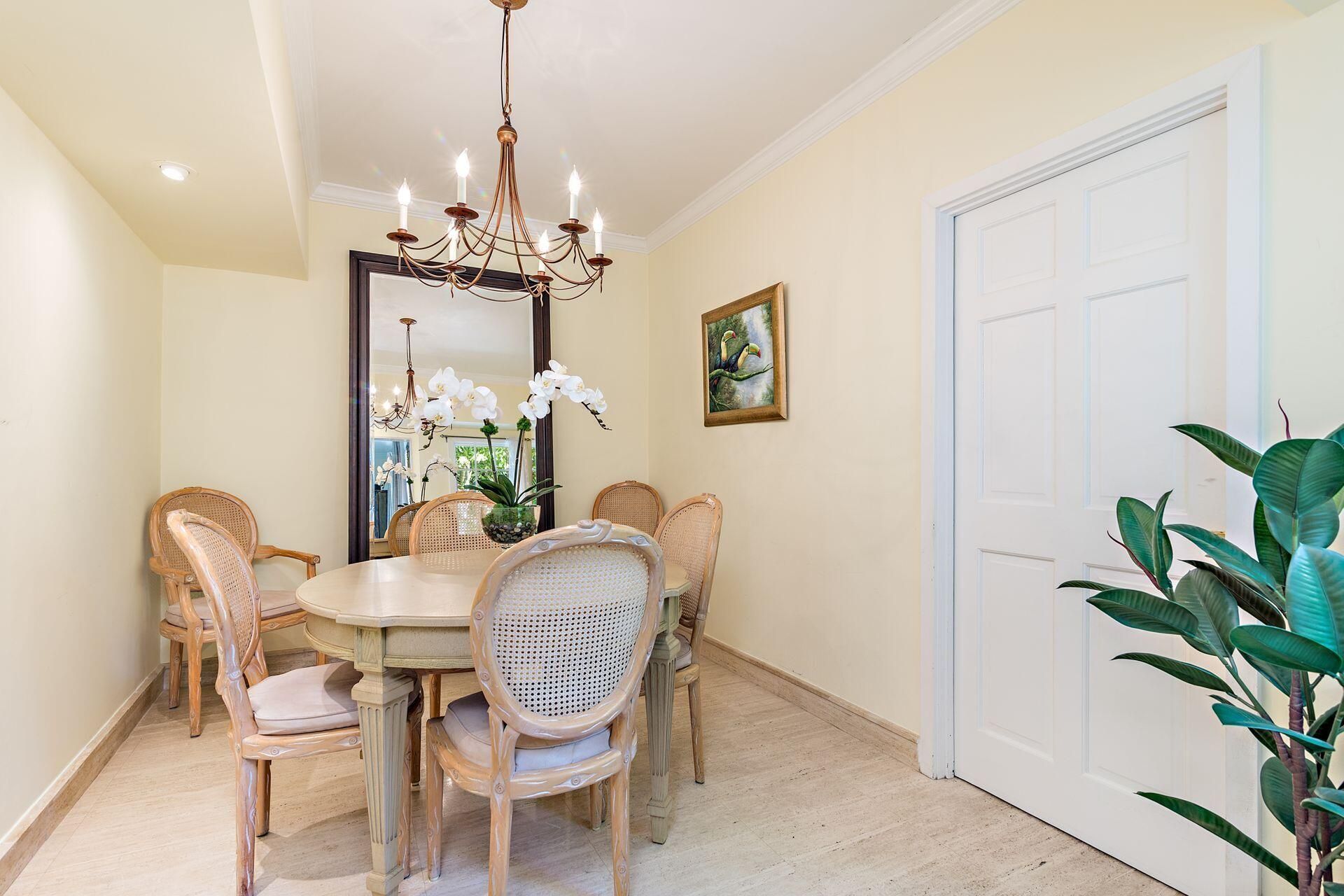 155 Peruvian Avenue, Palm Beach, FL 33480 Photo