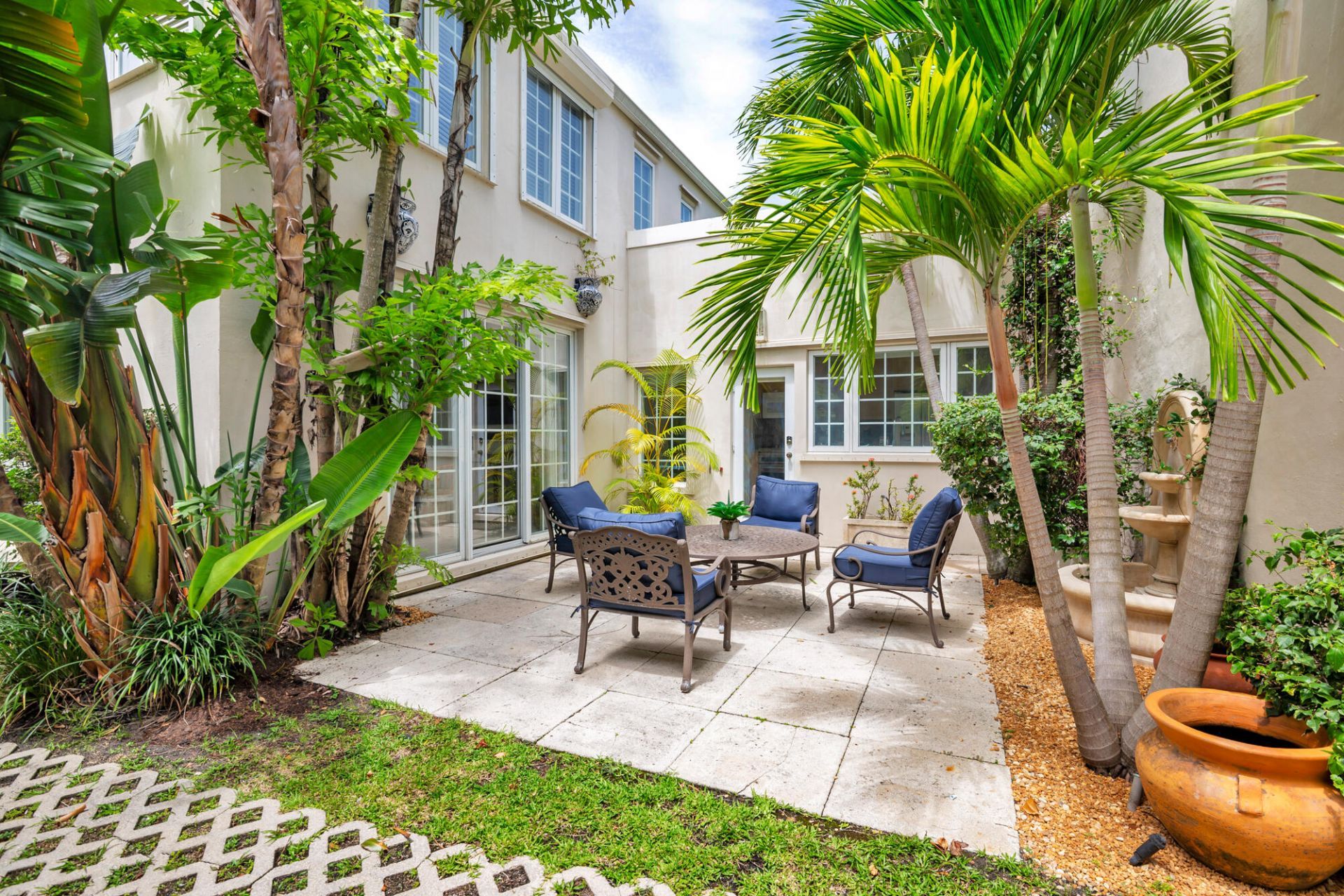 155 Peruvian Avenue, Palm Beach, FL 33480 Photo